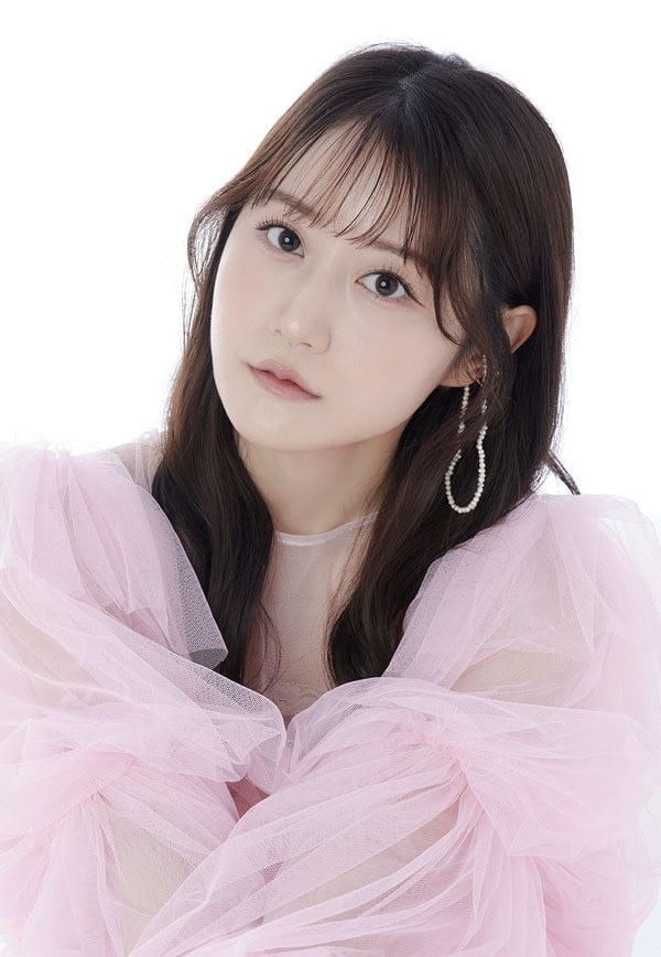 小倉唯 头像
